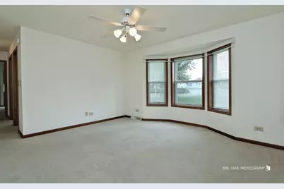 9 Hialeah Court, Grayslake, IL 60030 - Photo 14