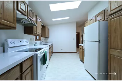 9 Hialeah Court, Grayslake, IL 60030 - Photo 10