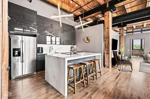 1872 N Clybourn Ave, Chicago, IL 60614 - Photo 12
