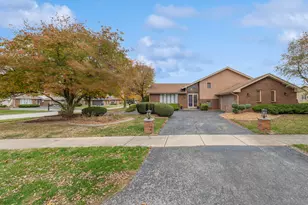 2210 207th Pl, Lynwood, IL 60411 - Photo 22