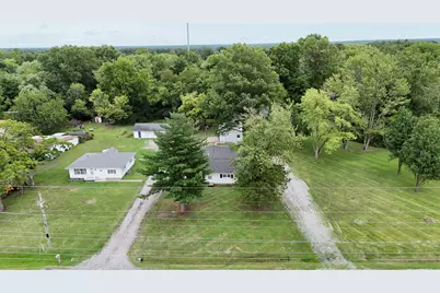 8364 Stuyvesant Street, Benton, IL 62812 - Photo 8