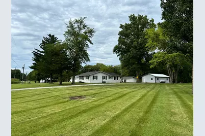 8364 Stuyvesant Street, Benton, IL 62812 - Photo 10