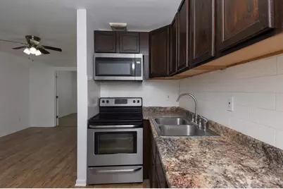 3170 W Monroe Street #112, Waukegan, IL 60085 - Photo 6