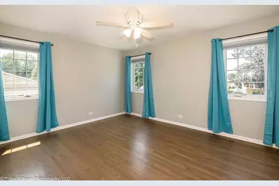 10007 S Kolin Avenue, Oak Lawn, IL 60453 - Photo 12
