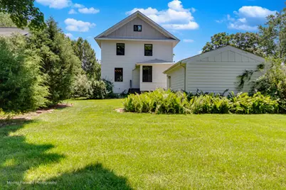 107 E Jefferson Avenue, Wheaton, IL 60187 - Photo 6