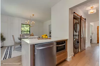 107 E Jefferson Avenue, Wheaton, IL 60187 - Photo 12