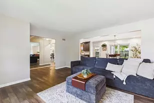 33202 N Woodland Terrace, Grayslake, IL 60030 - Photo 6
