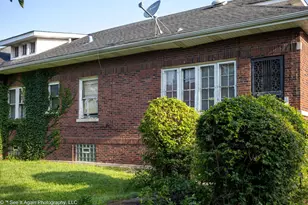 8001 S Oglesby Ave, Chicago, IL 60617 - Photo 2