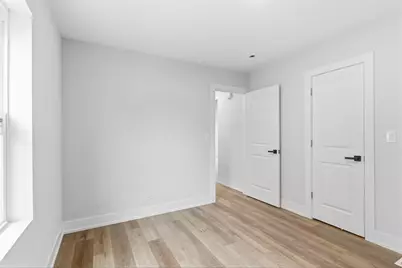 8820 S Ridgeland Avenue, Chicago, IL 60617 - Photo 14