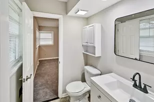 16927 Langley Ave, South Holland, IL 60473 - Photo 8