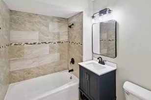 16927 Langley Ave, South Holland, IL 60473 - Photo 12