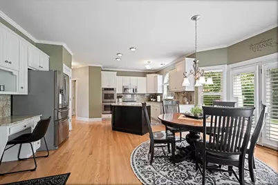 2412 Shaker Court, Naperville, IL 60564 - Photo 10
