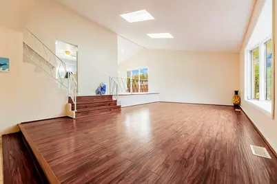 409 Hillcrest Lane, Lombard, IL 60148 - Photo 2