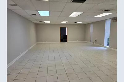 6445 N Hamlin Avenue, Lincolnwood, IL 60712 - Photo 6