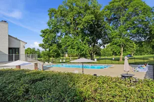 1400 N Yarmouth Pl, Mount Prospect, IL 60056 - Photo 40