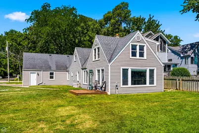4400 Riverside Drive, Crystal Lake, IL 60014 - Photo 2