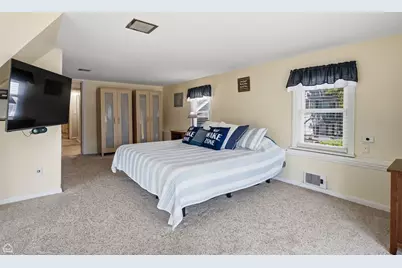 4400 Riverside Drive, Crystal Lake, IL 60014 - Photo 24