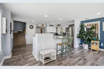 4400 Riverside Drive, Crystal Lake, IL 60014 - Photo 12
