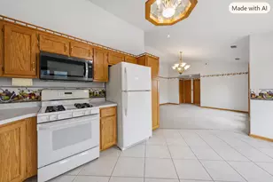 8000 W 84th Pl, Justice, IL 60458 - Photo 12