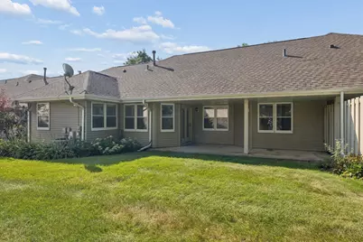 29 Fallcreek Circle, Montgomery, IL 60538 - Photo 8