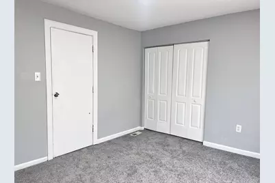 10739 S State Street, Chicago, IL 60628 - Photo 8