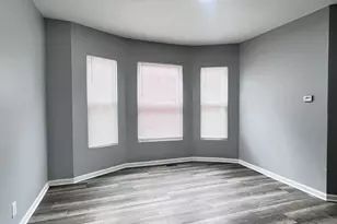 10739 S State St, Chicago, IL 60628 - Photo 12