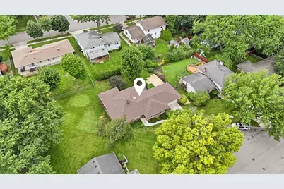 2141 Country Knoll Court, Elgin, IL 60123 - Photo 34