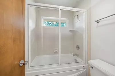 2141 Country Knoll Court, Elgin, IL 60123 - Photo 18