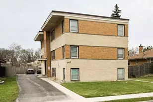 604 N Ardmore Ave, Villa Park, IL 60181 - Photo 1