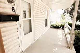 1179 S Schuyler Ave, Kankakee, IL 60901 - Photo 4