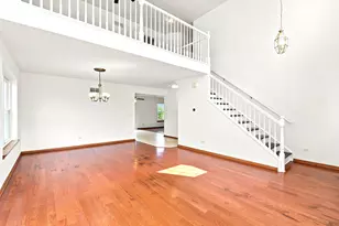 16459 Kingsbrook Dr, Crest Hill, IL 60403 - Photo 4