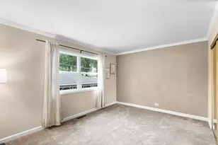 1817 Elmwood Dr, Lindenhurst, IL 60046 - Photo 12