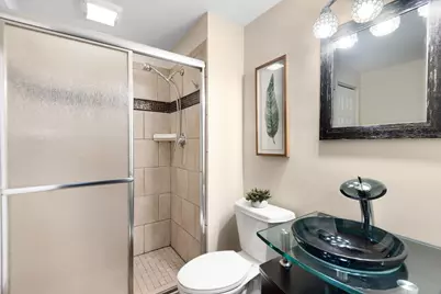 1817 Elmwood Drive, Lindenhurst, IL 60046 - Photo 18