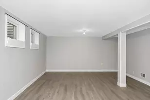 4843 Elm St, Skokie, IL 60076 - Photo 18