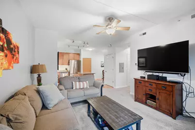 235 N Smith Street #301, Palatine, IL 60067 - Photo 8