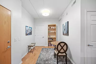235 N Smith Street #301, Palatine, IL 60067 - Photo 6