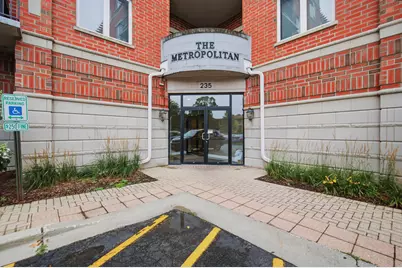 235 N Smith Street #301, Palatine, IL 60067 - Photo 1