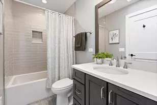 4100 N Oakley Ave, Chicago, IL 60618 - Photo 30