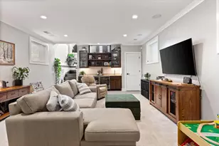 4100 N Oakley Ave, Chicago, IL 60618 - Photo 36