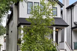 4100 N Oakley Ave, Chicago, IL 60618 - Photo 1