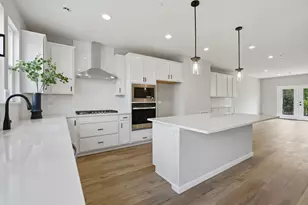 217 Steeple Bush Ln, Schaumburg, IL 60193 - Photo 8