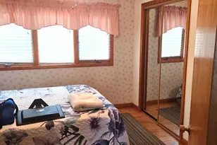 319 Cedar St, Hoopeston, IL 60942 - Photo 6