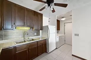 3150 W Carthage Dr, Freeport, IL 61032 - Photo 10