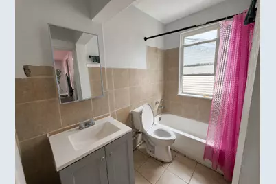 7621 S Eberhart Avenue, Chicago, IL 60619 - Photo 4