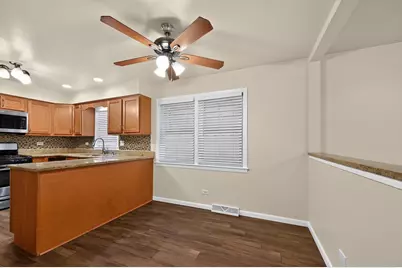 1807 N Keeler Avenue, Chicago, IL 60639 - Photo 8