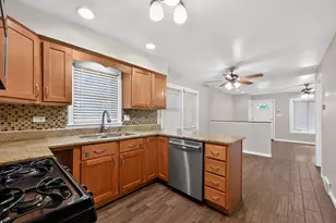 1807 N Keeler Ave, Chicago, IL 60639 - Photo 10
