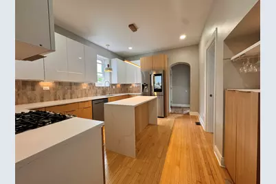 2430 S 57th Avenue, Cicero, IL 60804 - Photo 8