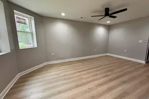 2430 S 57th Ave, Cicero, IL 60804 - Photo 18