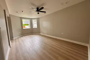 2430 S 57th Ave, Cicero, IL 60804 - Photo 16