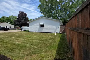 70 N Idlewild Ave, Mundelein, IL 60060 - Photo 22